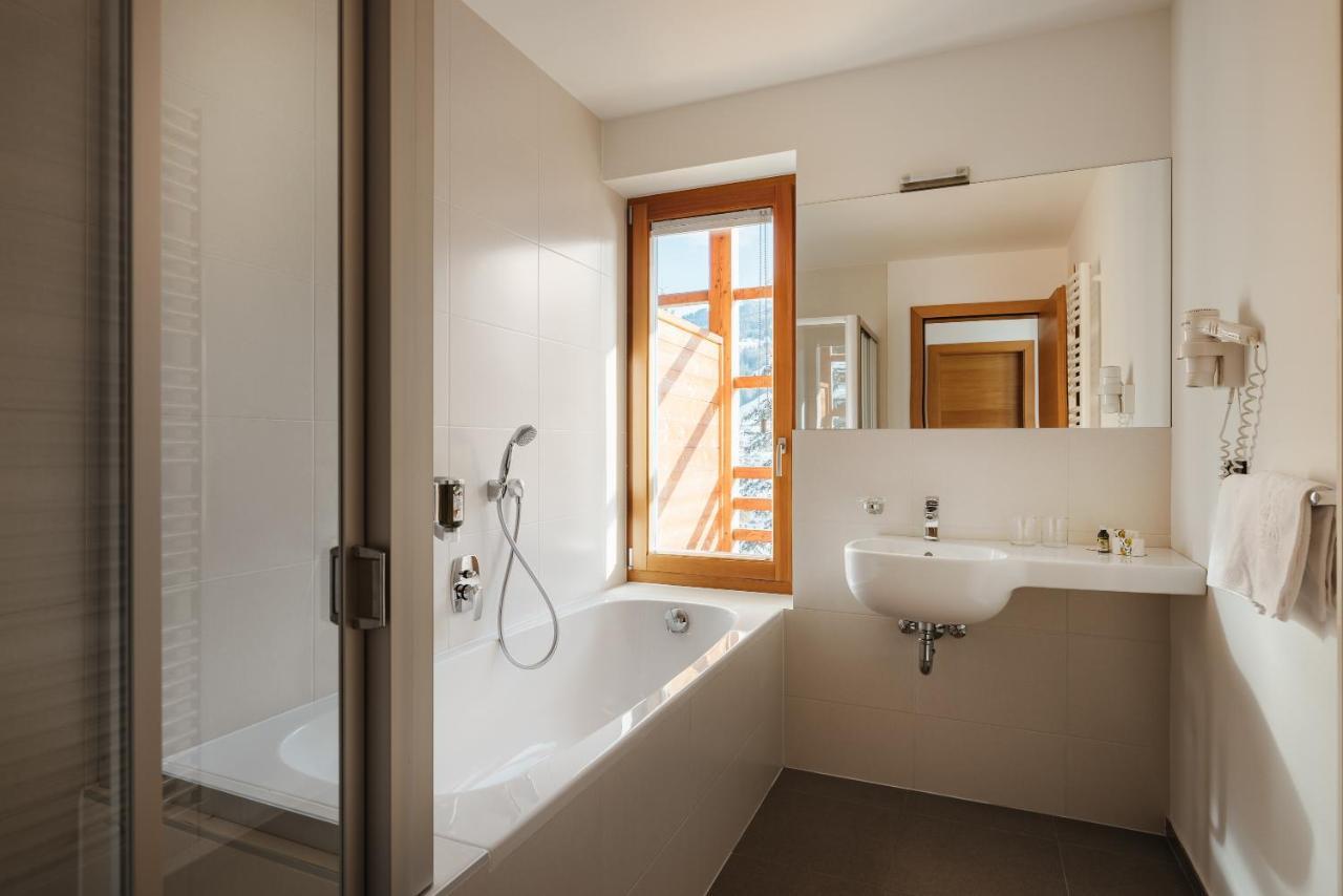 Hotel Melodia Del Bosco Бадия Экстерьер фото