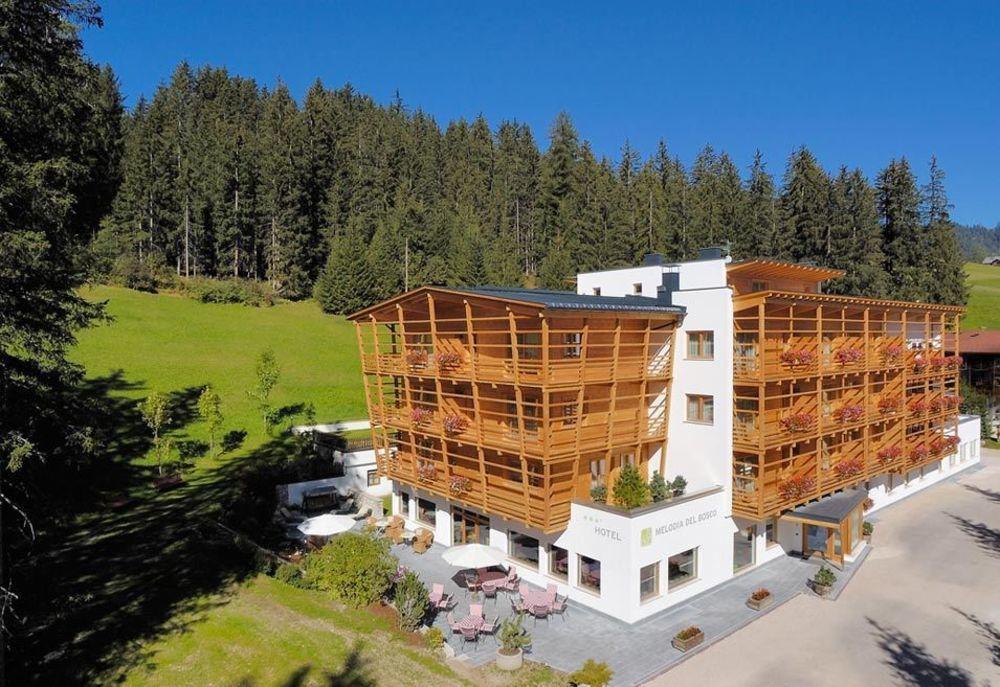 Hotel Melodia Del Bosco Бадия Экстерьер фото